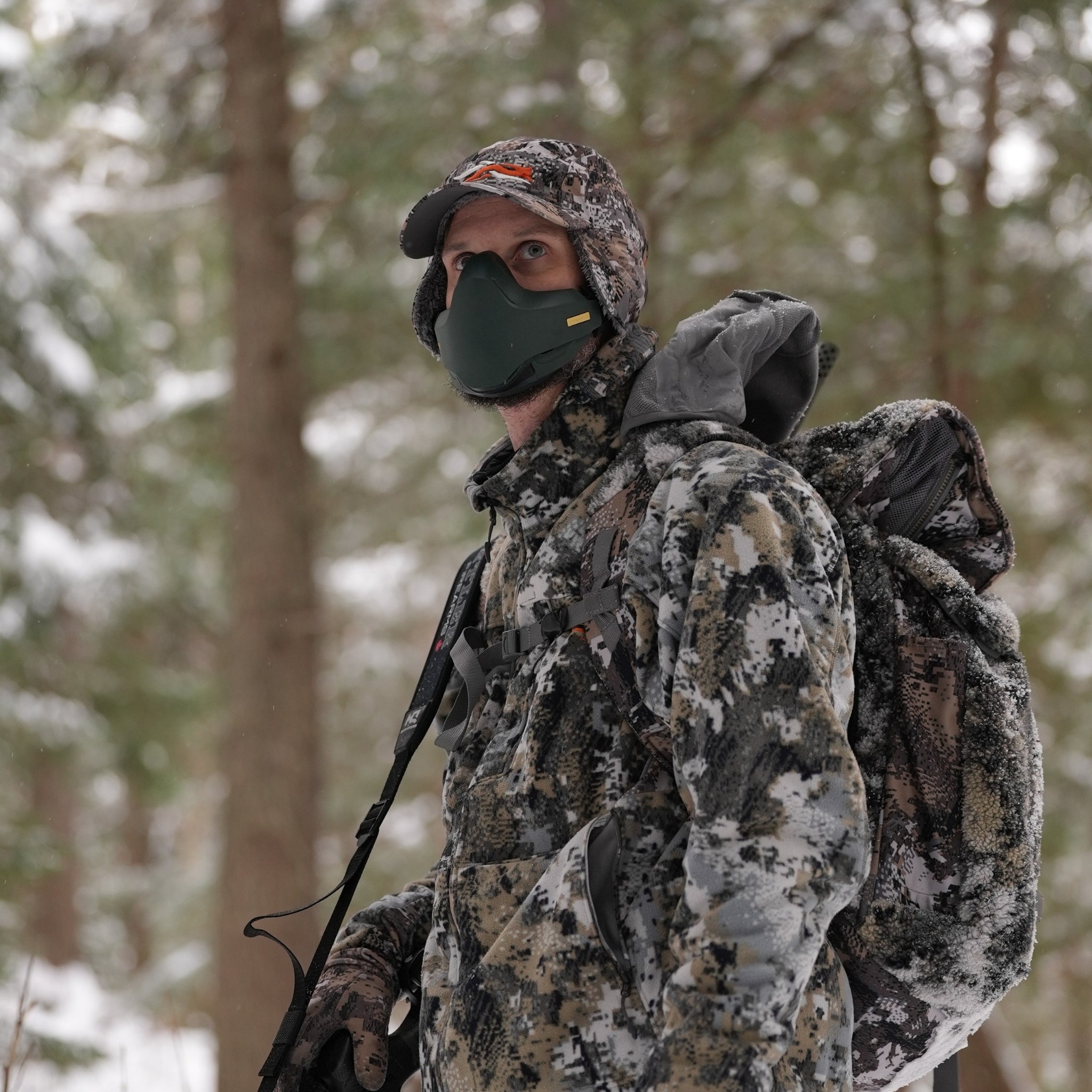 Rozvelt Vektr – Premium Hunting Accessory for Scent Elimination